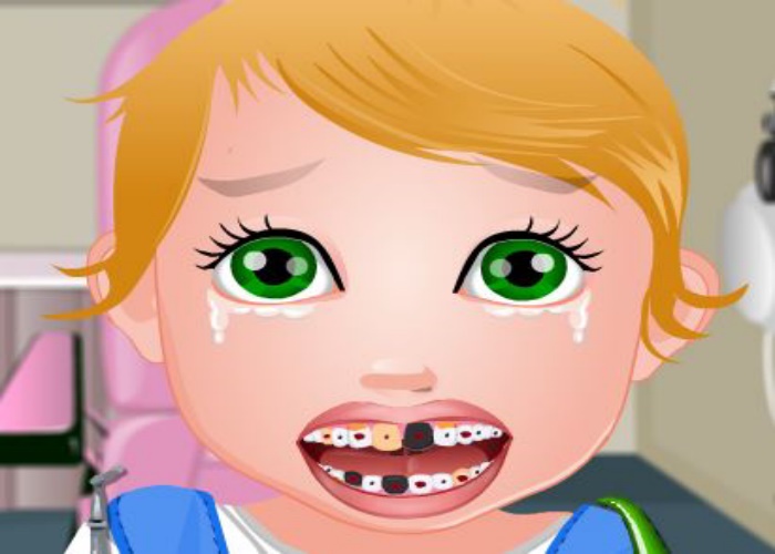 Bébé Juliette chez le dentiste